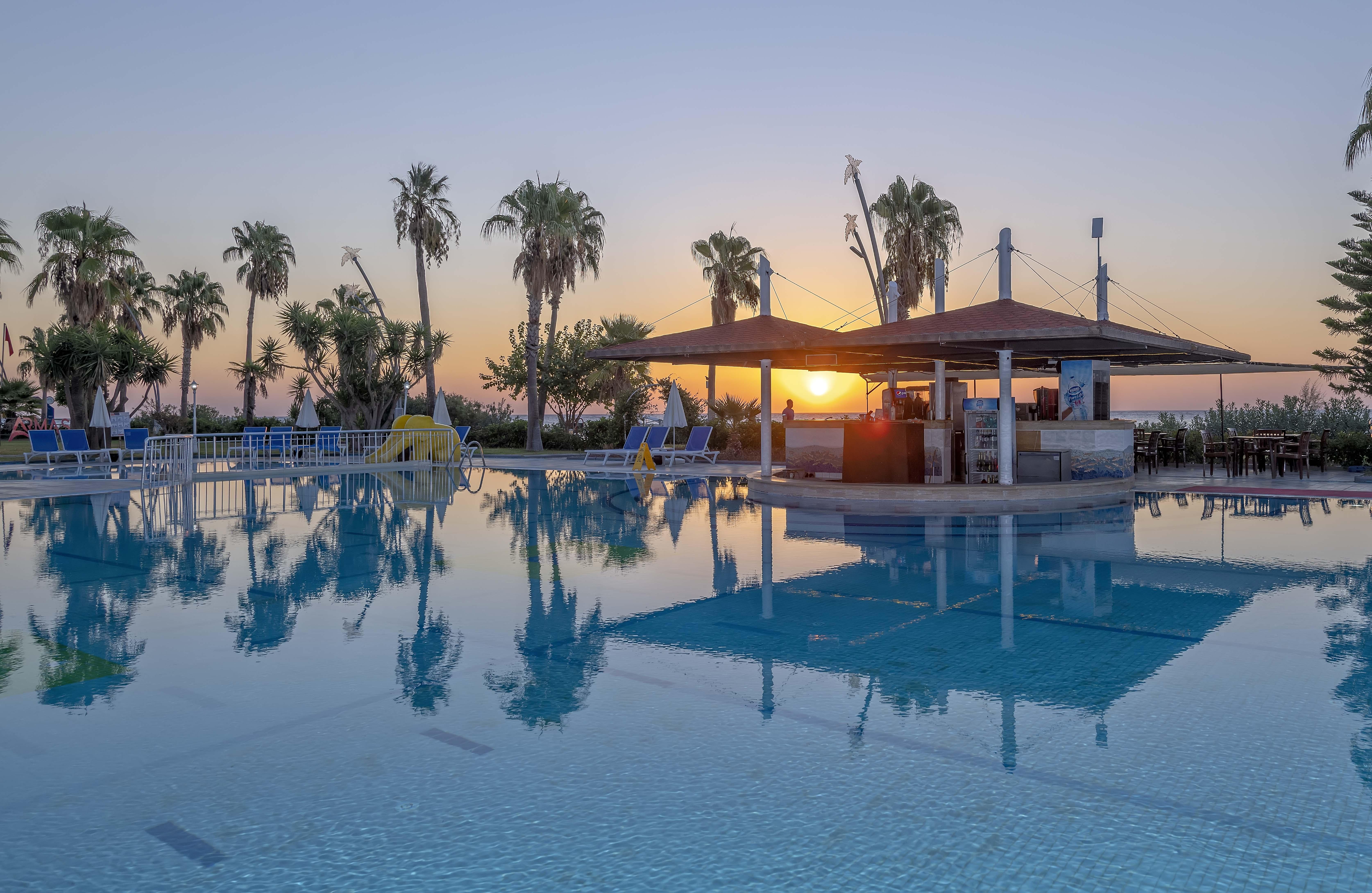 Labada Beach Hotel Çamyuva エクステリア 写真
